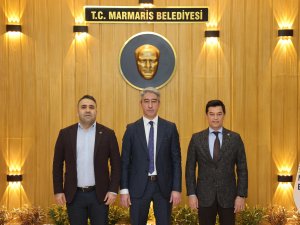 ACAR ÜNLÜ’DEN BAŞKAN OKTAY’A ZİYARET