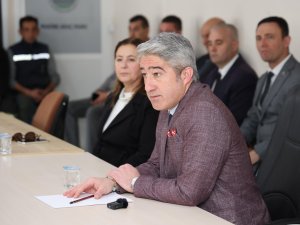 BAŞKAN OKTAY’DAN PERSONELE GEÇMİŞ OLSUN ZİYARETİ