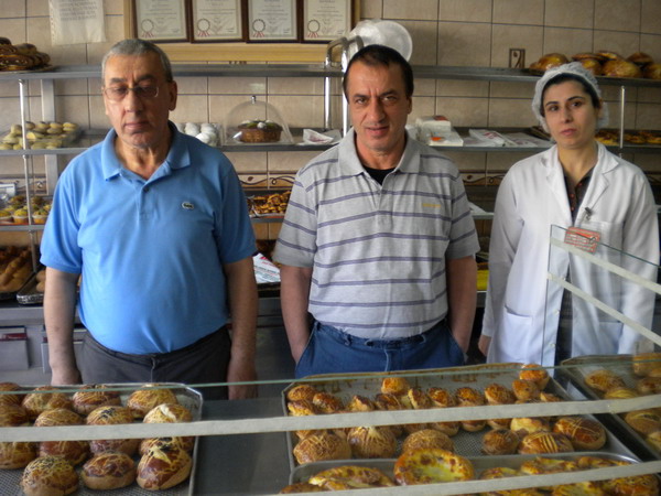 Marmarisin ilk pastanesi: KAREN