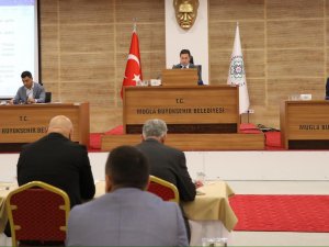 Büyükşehir Meclisi Ahmet Aras Başkanlığında Toplandı