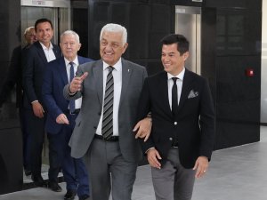OSMAN GÜRÜN’DEN ACAR ÜNLÜ’YE HAYIRLI OLSUN ZİYARETİ