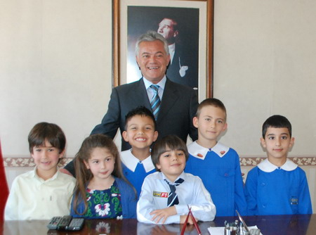 ayrılmayın büyük adam olun