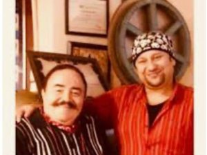 SES SANATÇISI ONUR AKAY KENDİSİNE GELEN TEHDİTLERİ İFŞA ETTİ VE ŞİKAYETÇİ OLDU