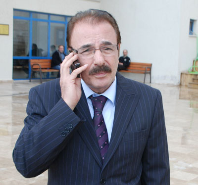 Ferdi Tayfur mahkeme kapılarında