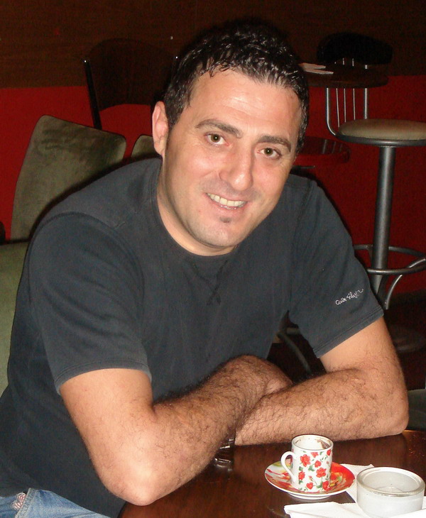 Marmaris gecelerinin genç patronu