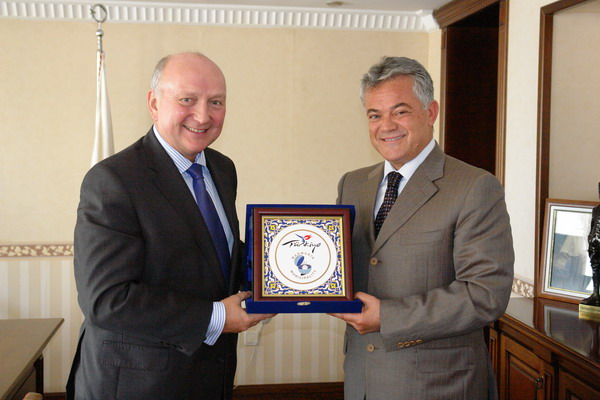 Yanlış habere karşı işbirliği