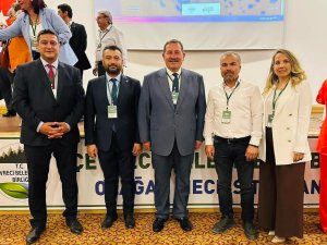 İlkay Şimşek, Edremit’te Çevreci Belediyeler Zirvesine Katıldı