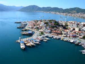 Marmaris’te Sezon Gölgesi: Hanut Değil, Hassle!