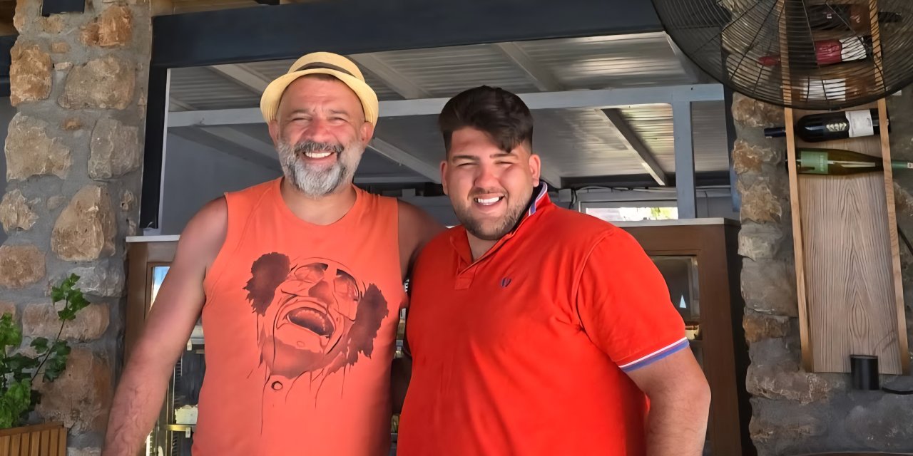 Şevket Çoruh Marmaris’te Tatilde: “Asıl mesele çakal olmak değil, çakallarla dans edebilmektir!”