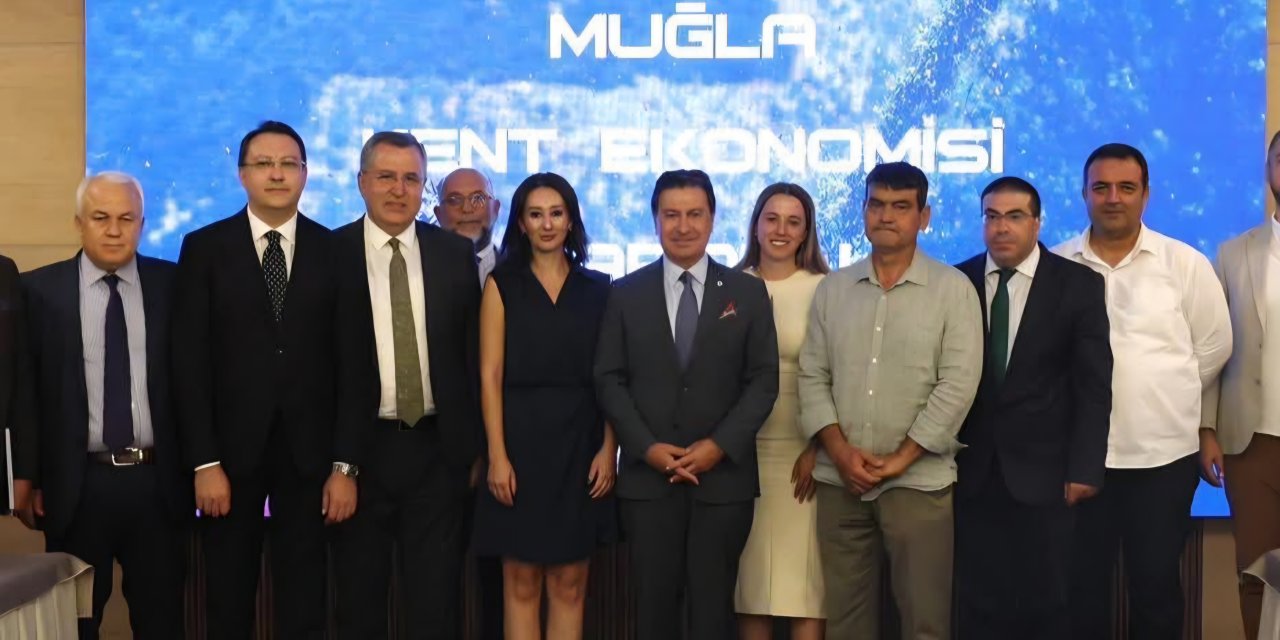 Mutlu Ayhan, “Muğla Kent Ekonomisi Raporu 2025” Tanıtım Toplantısına Katıldı