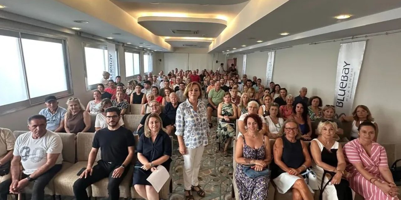 CHP Marmaris'te Kurultay Süreci Başladı: Pelin Aktaş Özbozdağ da Adaylığını Açıkladı