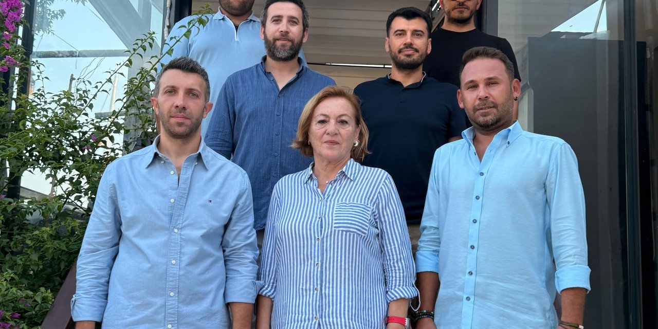 ESKİ GENÇLİK KOLU BAŞKANLARINDAN ÖZBOZDAĞ'A DESTEK