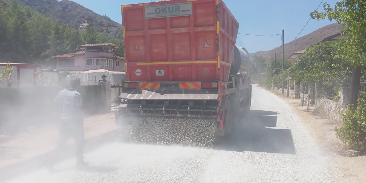 BÖRDÜBET YOLLARI YENİLENİYOR