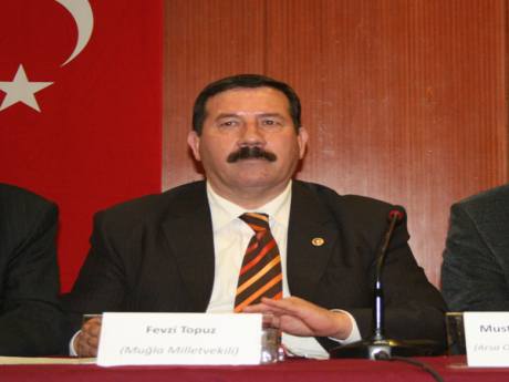 Cezaevinde Gün Geçiriyor