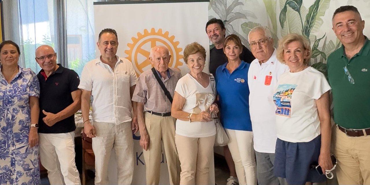 Marmaris Rotary Kulübü Gazilerle 30 Ağustos’u Kutladı