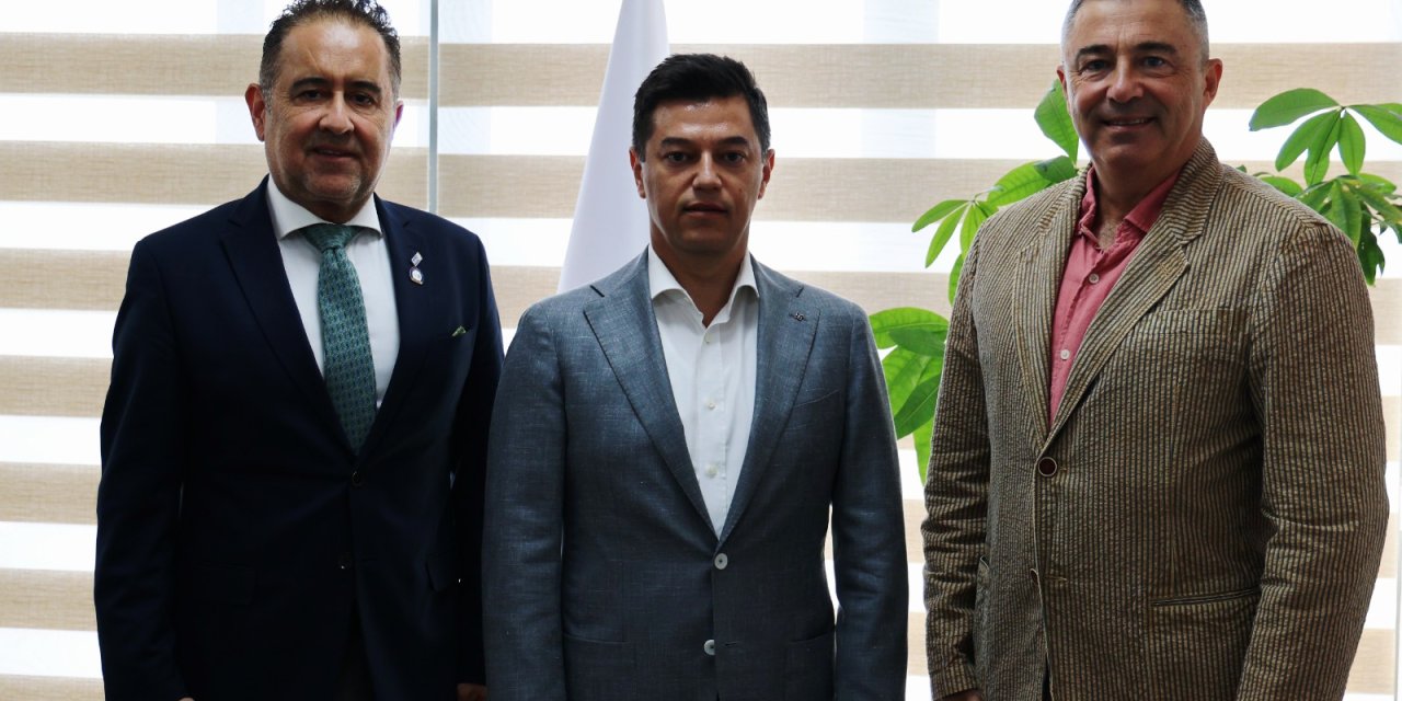 Marmaris Rotary’den Topluma Dokunan Projeler