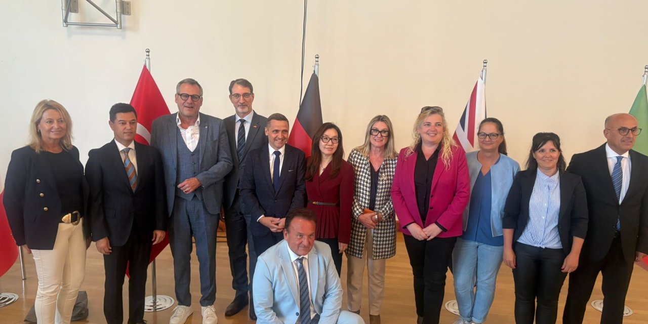 MARMARİS, ALMANYA’DA ALTERNATİF TURİZM ÇALIŞTAYINDA