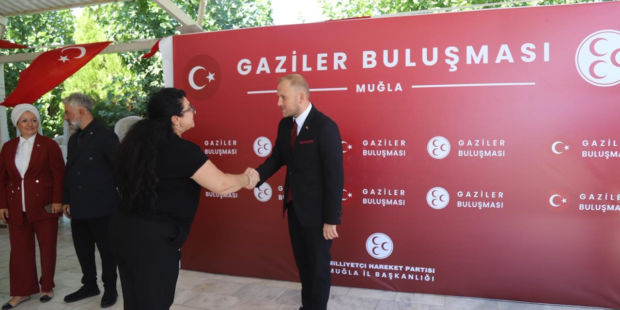 Burak Demirel: “Şehit Yakınlarımız ve Gazilerimiz Her Zaman Baş Tacımızdır”