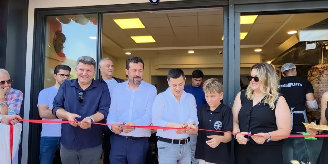 Nezir Usta Döner, Beldibi’nde Hizmete Açıldı