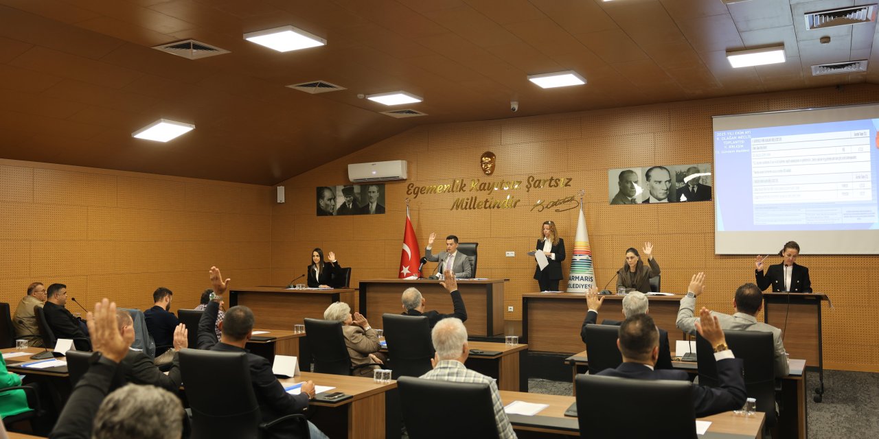 MARMARİS BELEDİYESİ’NİN 2026 BÜTÇESİ MECLİSTE KABUL EDİLDİ