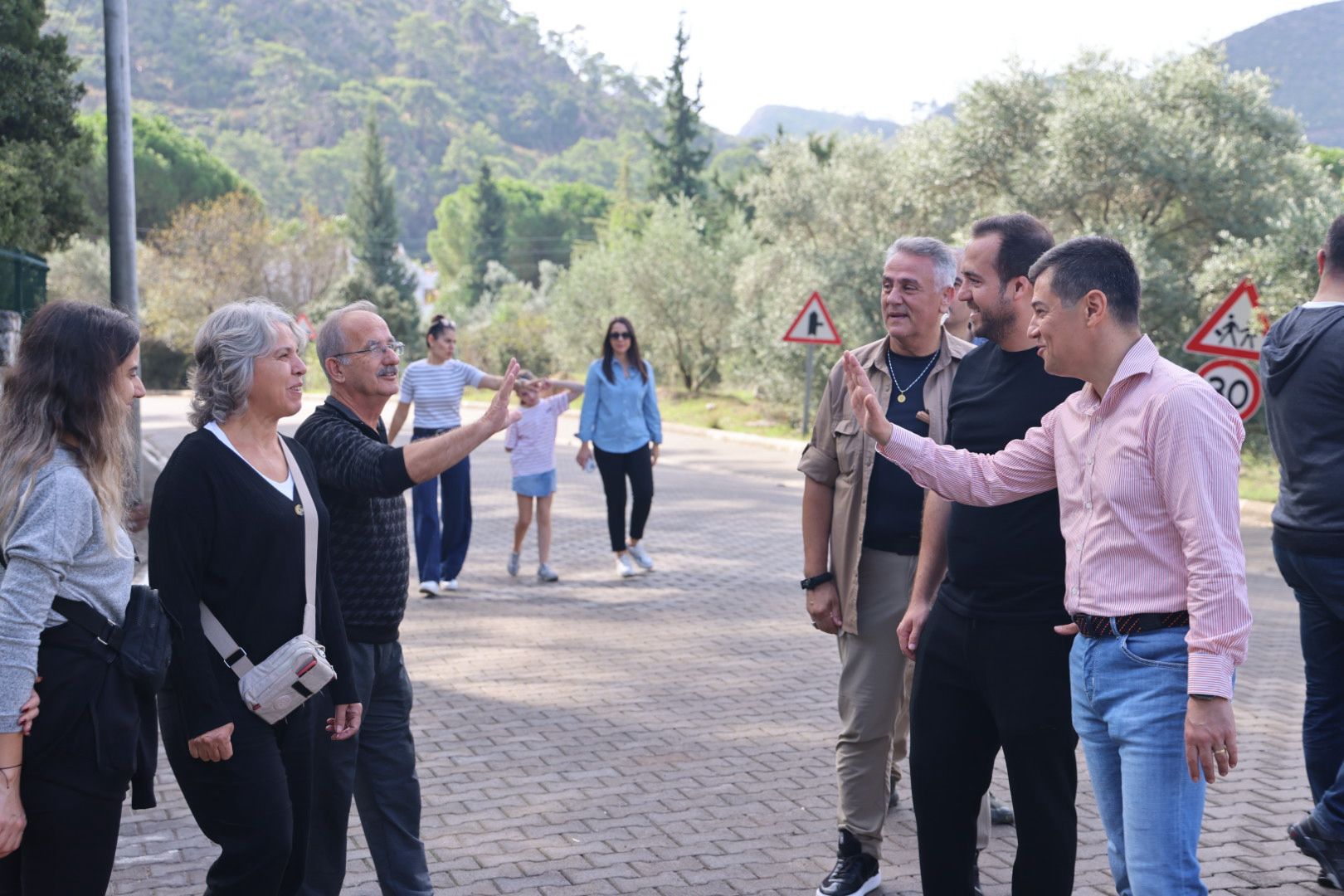 Hisarönü’nde Zeytin Hasadı Başladı