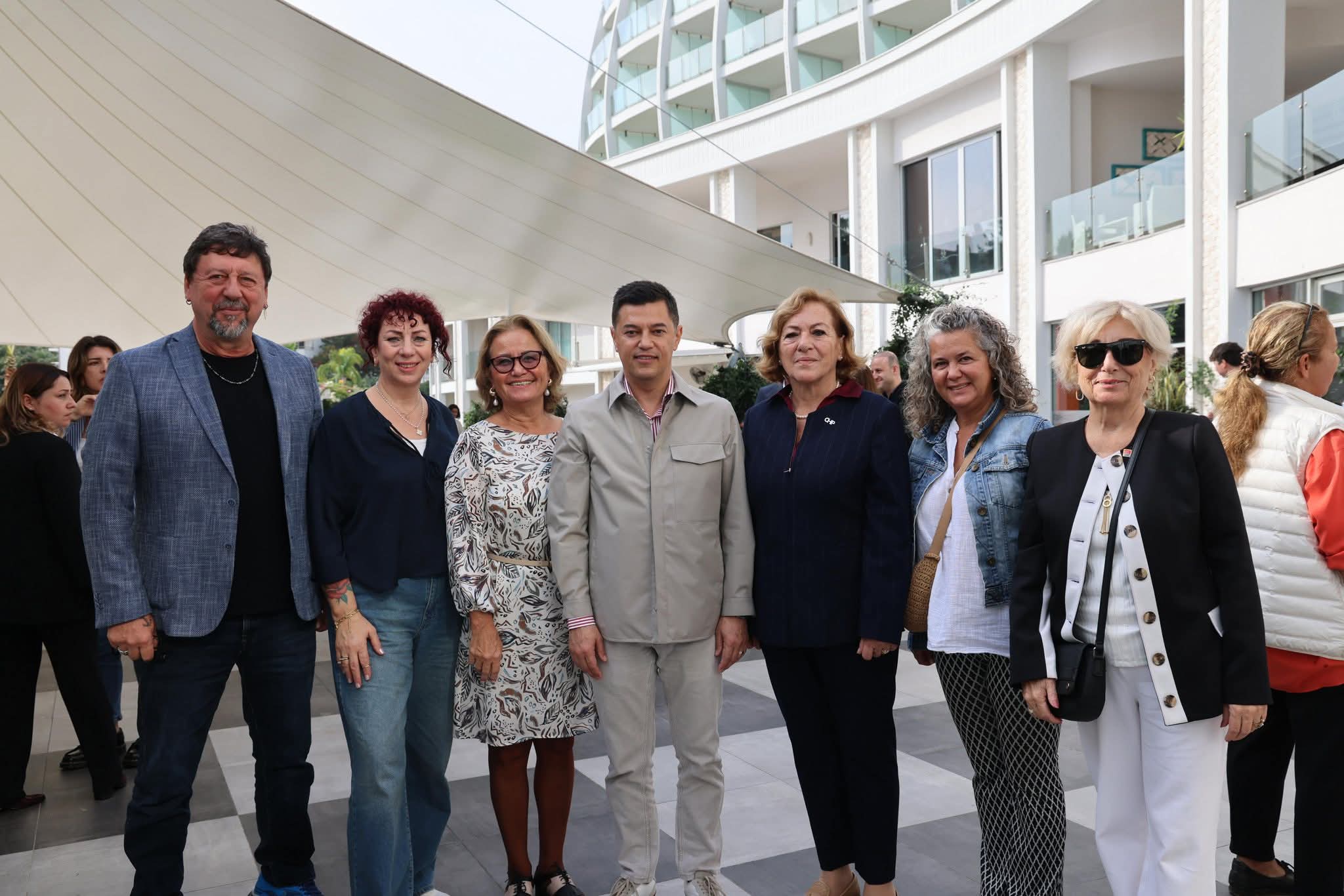 CHP Marmaris İlçe Örgütü’nün Birlik, Beraberlik ve Dayanışma Kahvaltısı Yoğun Katılımla Gerçekleşti