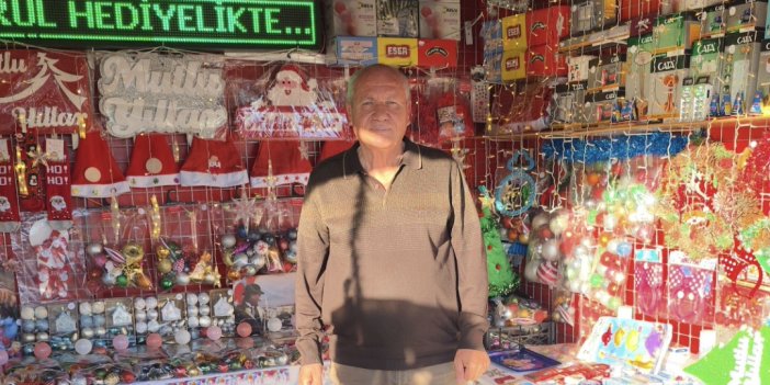 Ertuğrul Hediyelik Standı 7’den 70’e İlgi Görüyor