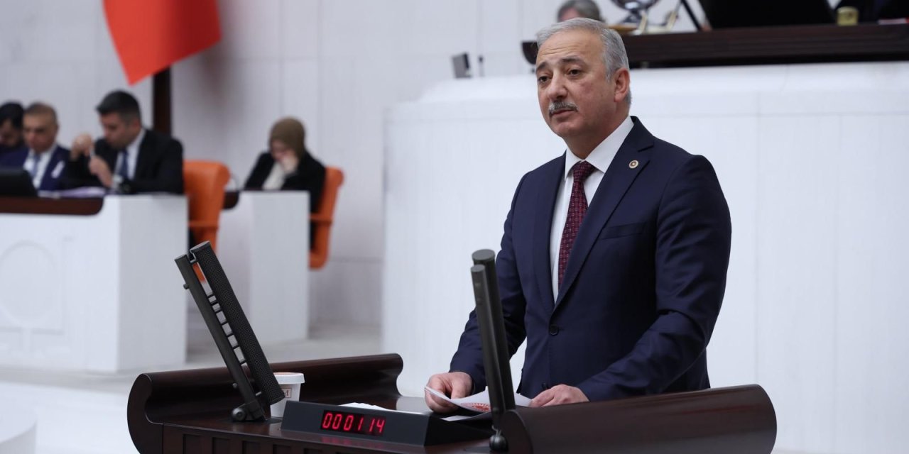 Kadem Mete’den yeni yıl mesajı: 2026’nın huzur ve bereket getirmesini diliyorum