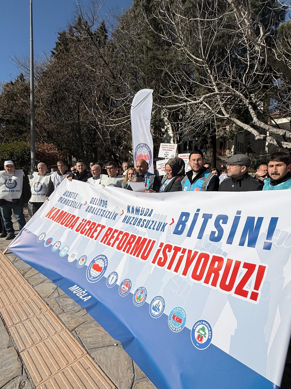 MEMUR-SEN’DEN KAMU ÜCRET REFORMU ÇAĞRISI: “ÜCRETTE DENGESİZLİK BİTSİN, KAMUDA ADALET SAĞLANSIN”