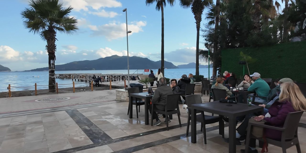 UZUNYALI HALK PLAJ KAFE KIŞ AYLARININ DA VAZGEÇİLMEZİ