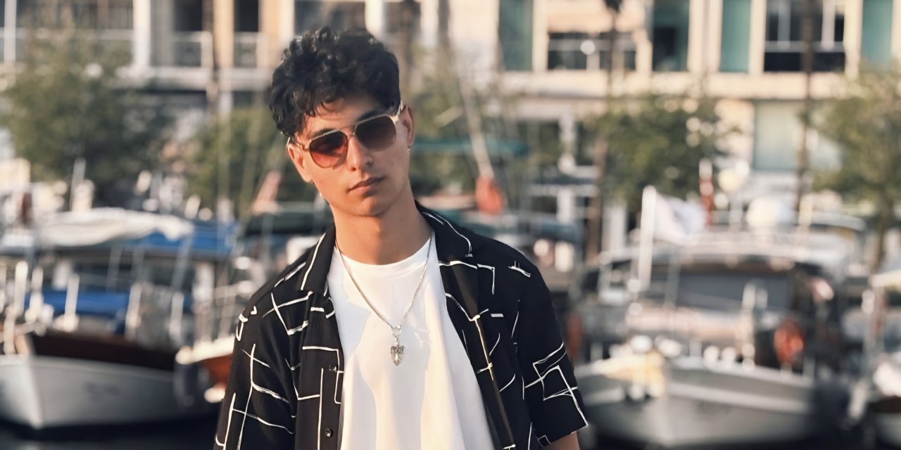 Genç Yazardan İlk Kitap: Bahri Efe Yıldız’ın “Sırları Toprağa Gömmek” Adlı Eseri Okurla Buluştu