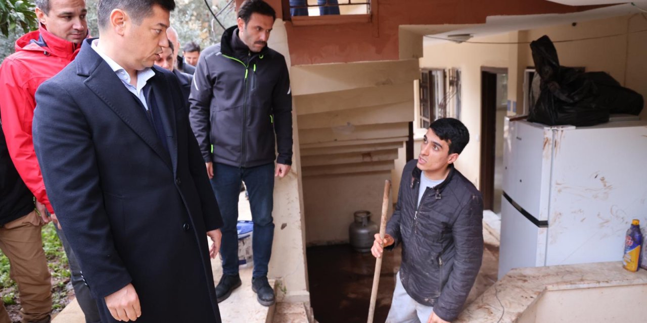 MARMARİS BELEDİYESİ’NDEN FIRTINA MESAİSİ