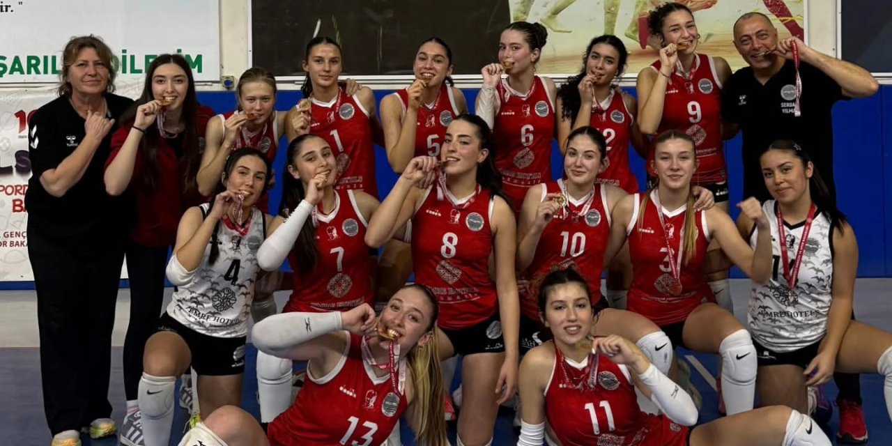 Marmaris Belediyesi FK U18 Voleybol Takımı İl Şampiyonu Oldu