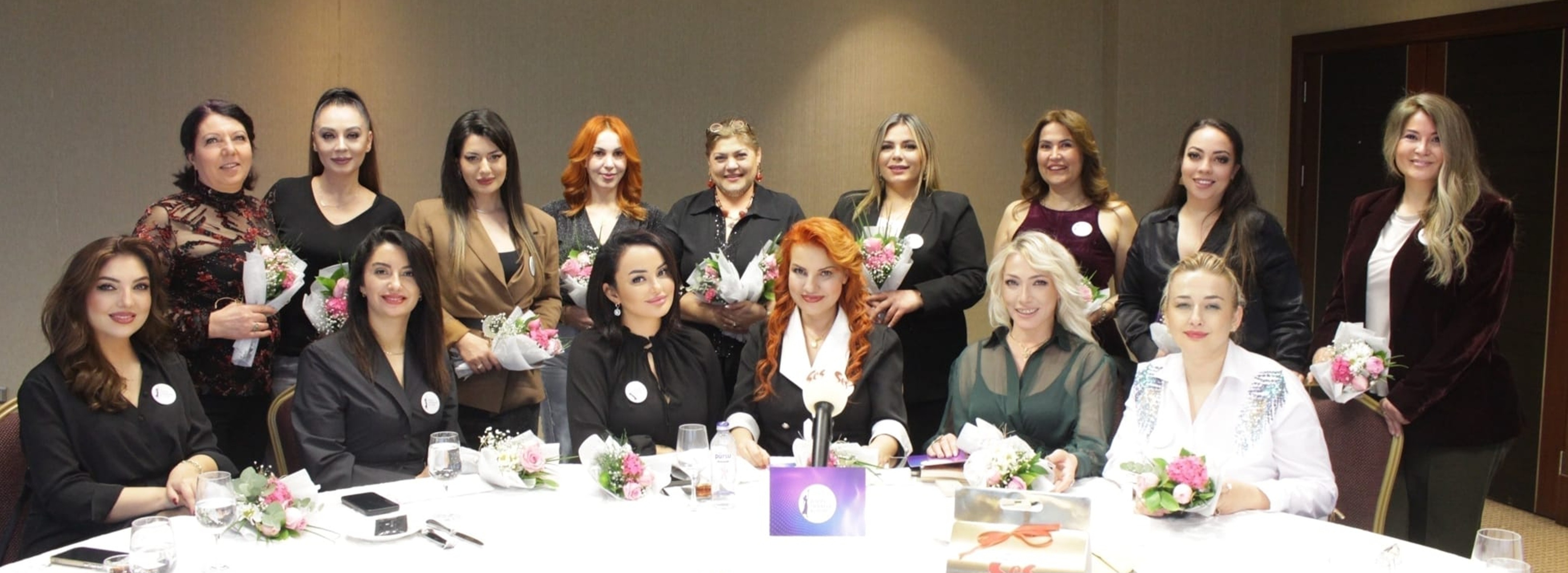 KADIN LİDERLER KULÜBÜ ÇIĞ GİBİ BÜYÜYOR