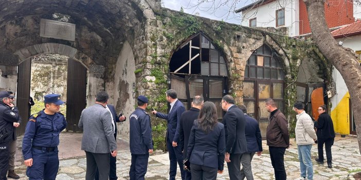 MUĞLA VALİSİ DR. İDRİS AKBIYIK’TAN  MARMARİS’TE ÖNEMLİ ZİYARET