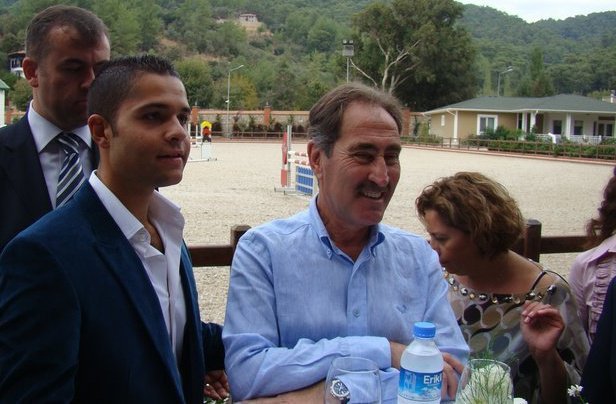 Atlara özel butik otel açıldı