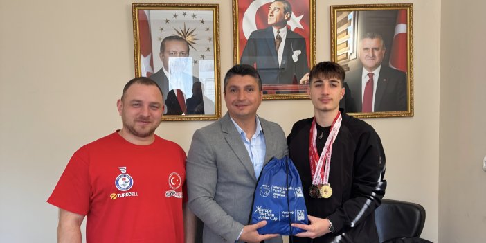 Kadir Kürşat Barbaros’tan Burak Üstündağ’a Ziyaret