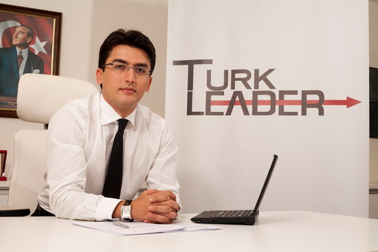 Kapısını Ücretsiz Açıyor !