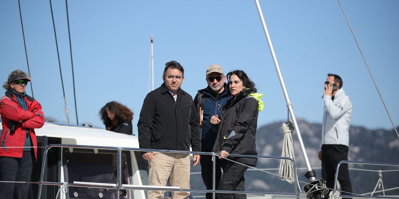 Nurullah Kaya, MIYC Kış Trofesi 3. Ayak Yarışlarında Komite Teknesini Ziyaret Etti