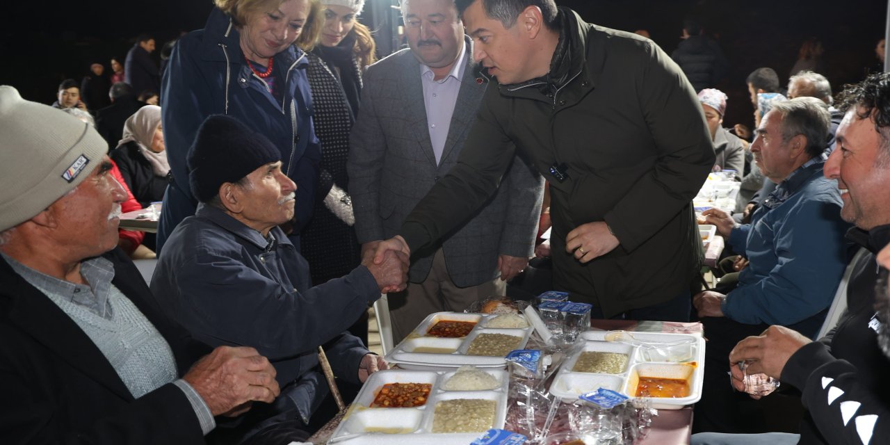 İFTAR SOFRASI 3 MAHALLEDE DAHA KURULDU