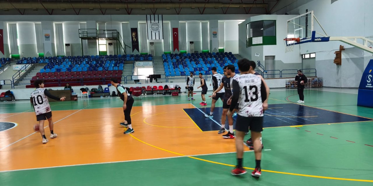 Marmaris Belediyespor Gaziemir deplasmanı hazırlıklarını sürdürüyor