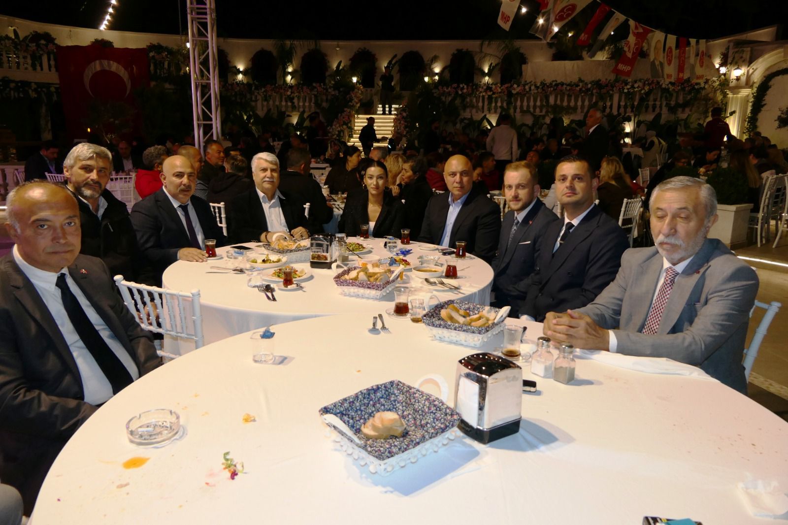 MHP Muğla Teşkilatı’nın Gönül Sofrası Marmaris’te Kuruldu