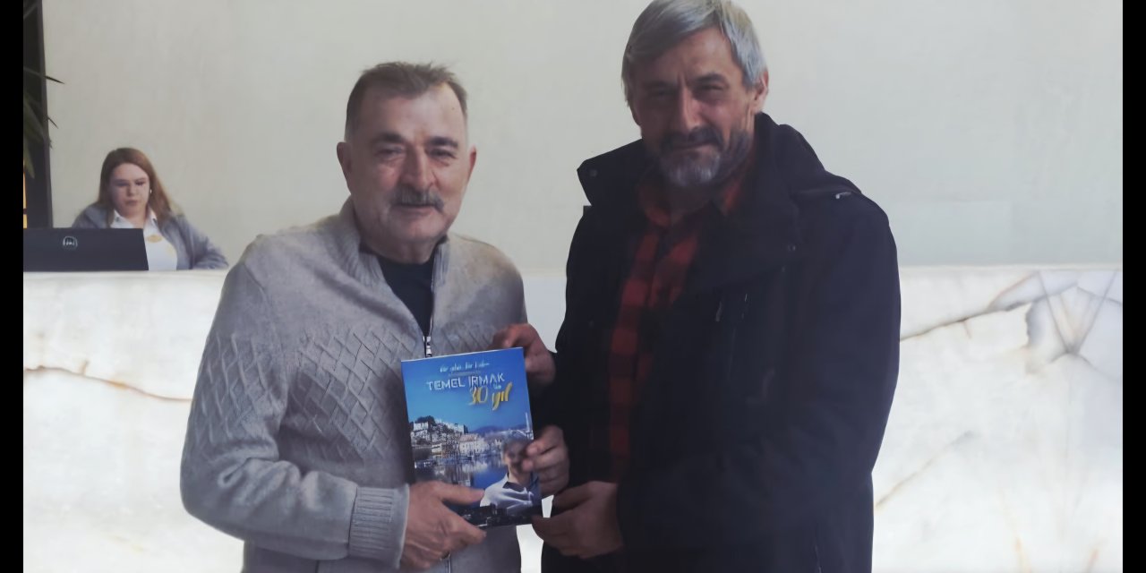 “Bir Şehir Bir Kalem – Temel Irmak ile 30 Yıl” Kitabı Turgut Torunoğulları’na Takdim Edildi