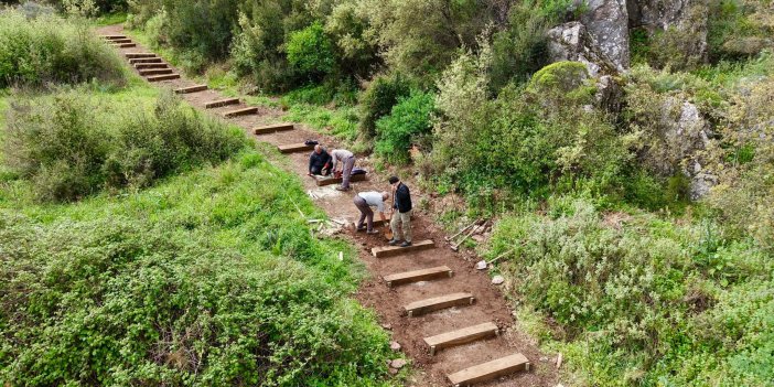 Turgut Mahallesi’ndeki Piramit Mezar’da Çalışmalar Sürüyor