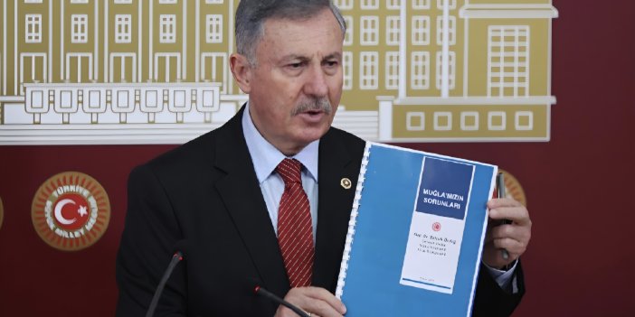 Selçuk Özdağ: “Muğla Ciddi Bir Kırılma Riskiyle Karşı Karşıya”