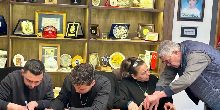 Marmaris’te Geleneksel Sandalet Ustalığı Eğitimi Başladı