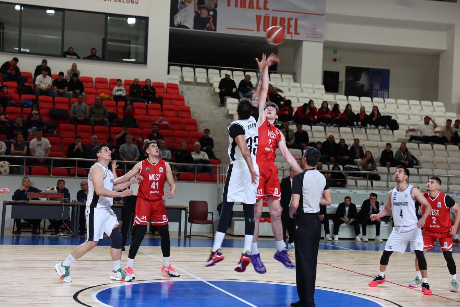 Marmaris Belediyespor Basketbol A Takımı, İlk Yenilgisini Aldı