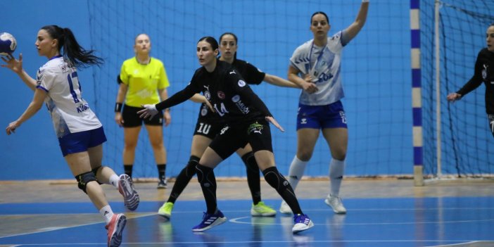 Armada Praxis Yalıkavak Spor, Ortahisar’ı Farklı Geçti!