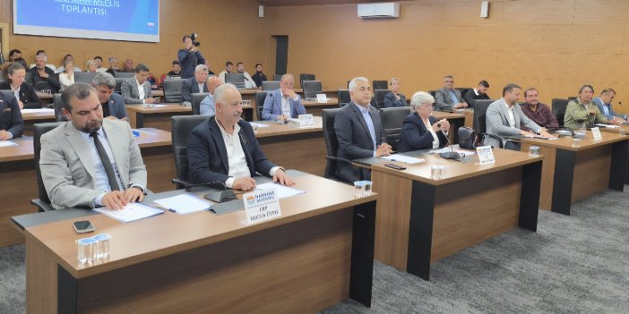 Ahmet Özdemir ve Müjgan Gürğan Marmaris Belediye Meclisi’nin Başkan Vekilleri Oldu