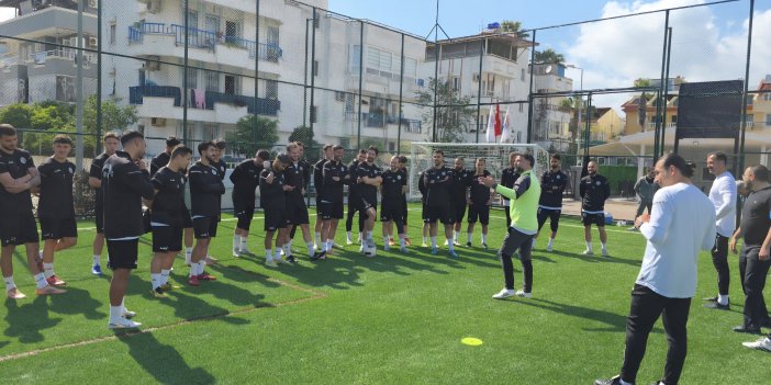 Zirvenin Sahibi Marmaris Yat Marina FK, Kumluca Maçı Hazırlıklarını Sürdürüyor